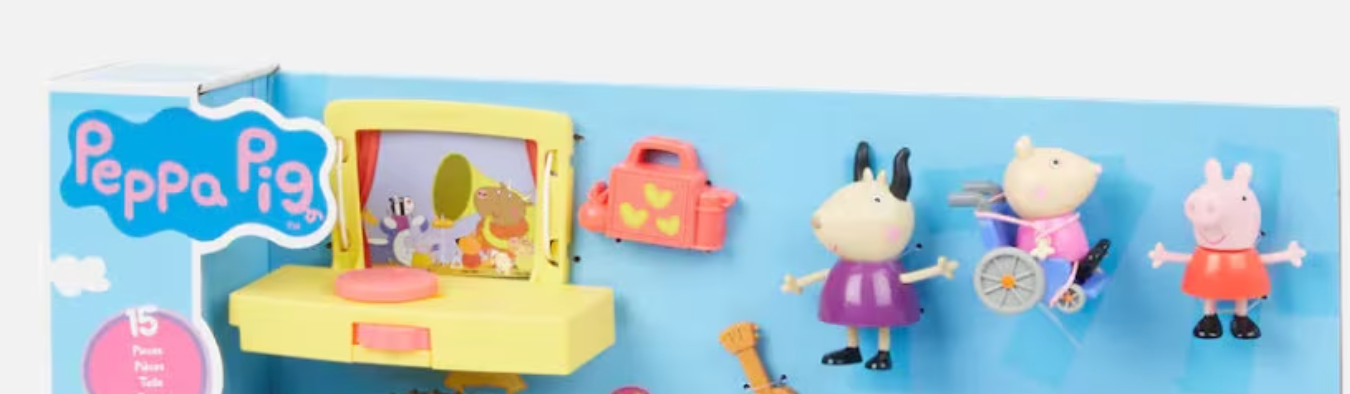La polyvalence est également au rendez-vous. Notre Maison Peppa Pig est compatible avec de nombreux autres jouets de la gamme Peppa Pig, ce qui permet de créer un monde de jeu expansif et interactif pour les enfants.