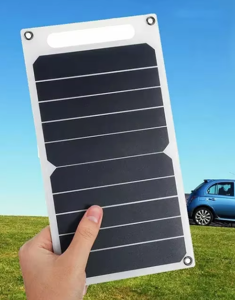 ☀️ Alimentez vos aventures avec le Panneau Solaire 30W ! ☀️