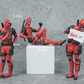 🦸‍♂️ Ajoutez une touche d'humour à votre espace avec la figurine Deadpool ! 🦸‍♂️