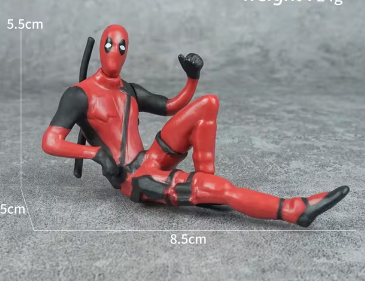 🦸‍♂️ Ajoutez une touche d'humour à votre espace avec la figurine Deadpool ! 🦸‍♂️