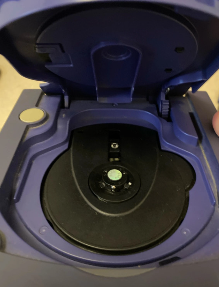 Nintendo GameCube d’occasion – Avec manette et câbles inclus | Testée & garantie