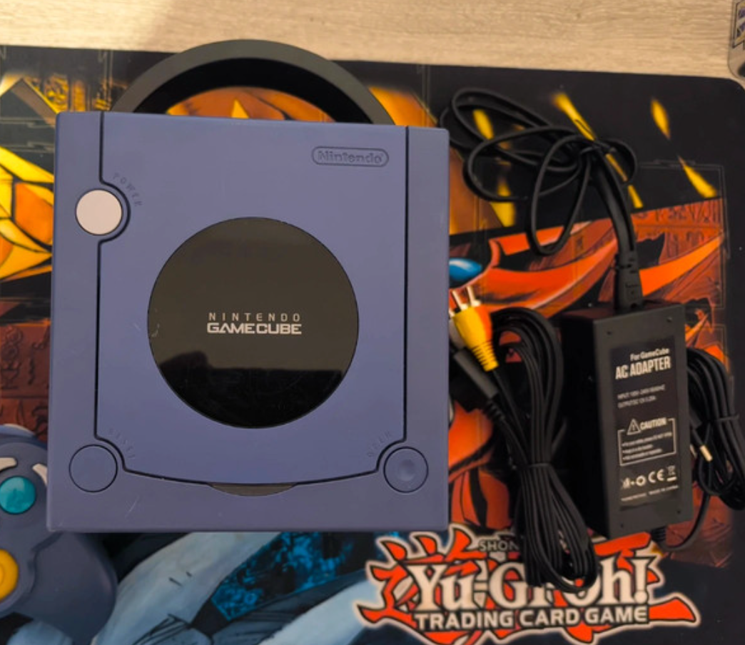 Nintendo GameCube d’occasion – Avec manette et câbles inclus | Testée & garantie
