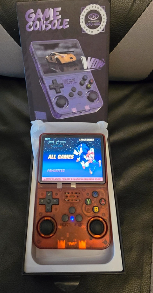 Console R36 – Plus de 15 000 jeux intégrés + émulateurs PSP, PS1, Nintendo 64