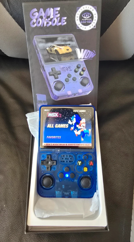 Console R36 – Plus de 15 000 jeux intégrés + émulateurs PSP, PS1, Nintendo 64