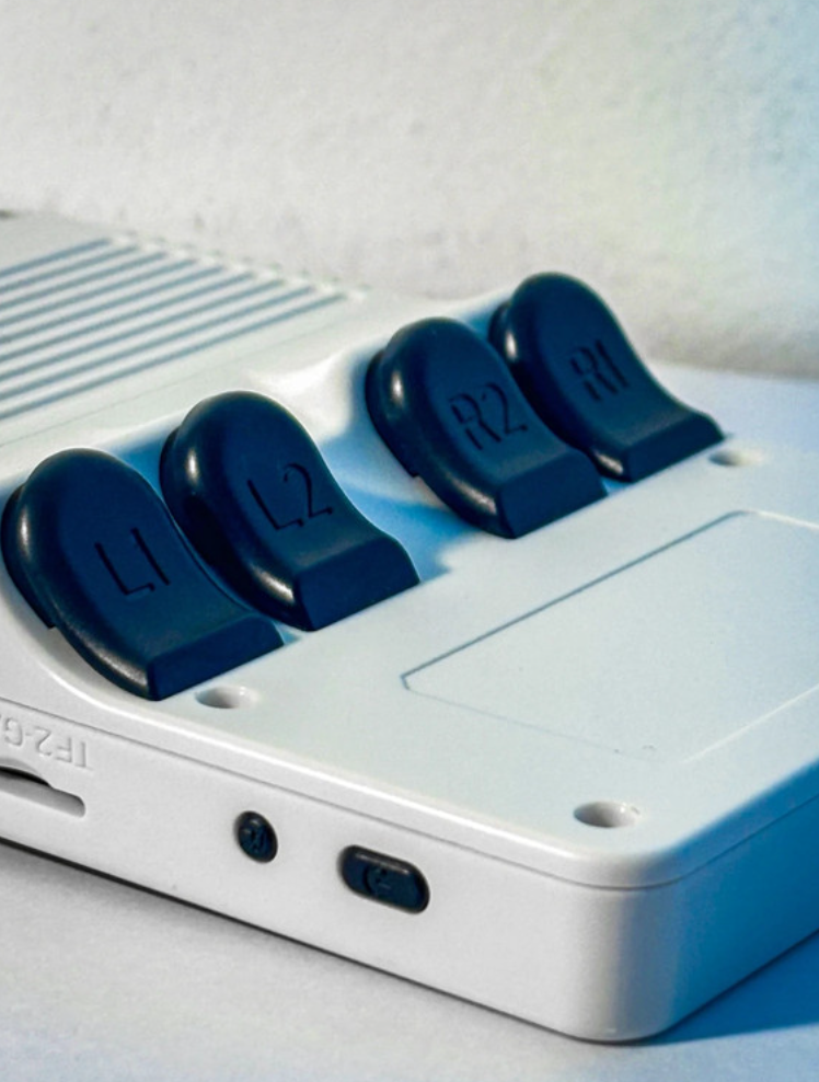 Console R36 – Plus de 15 000 jeux intégrés + émulateurs PSP, PS1, Nintendo 64