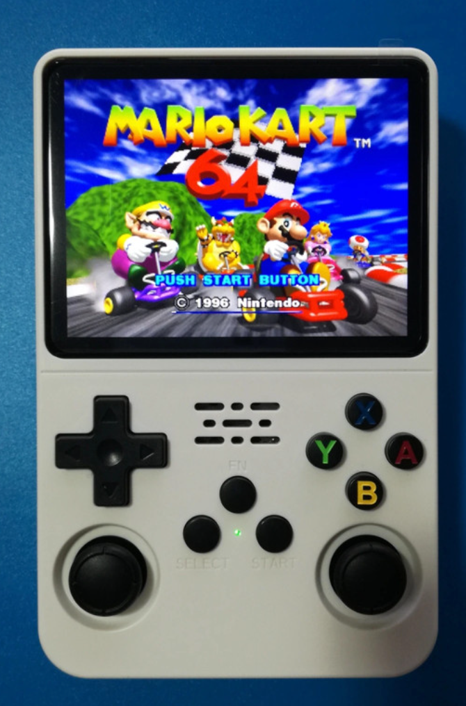 Console R36 – Plus de 15 000 jeux intégrés + émulateurs PSP, PS1, Nintendo 64