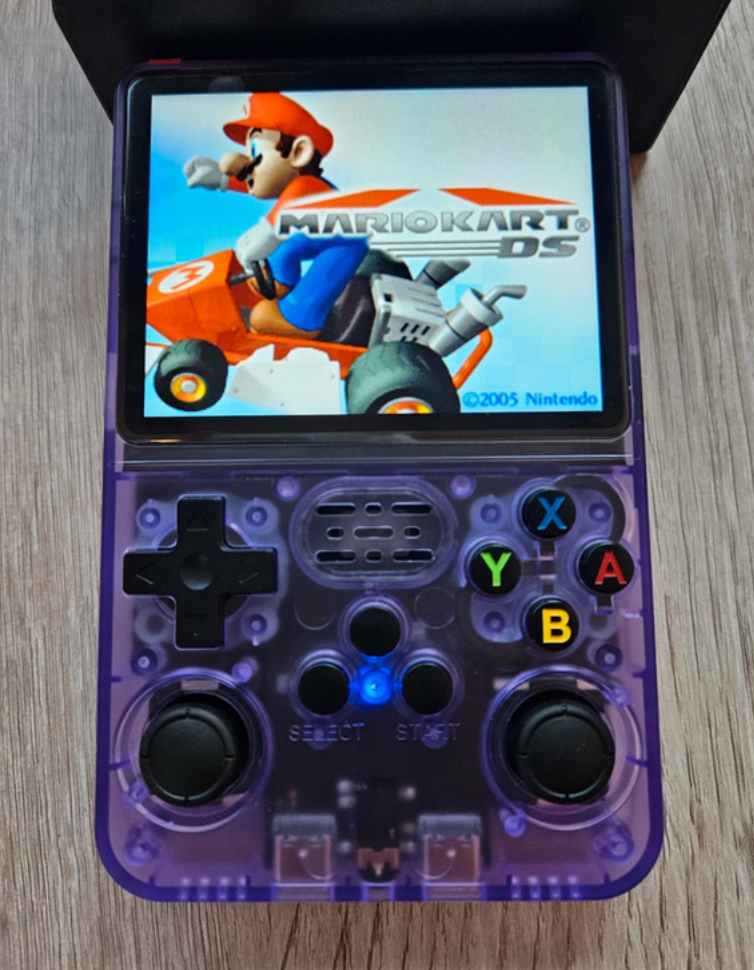 Console R36 – Plus de 15 000 jeux intégrés + émulateurs PSP, PS1, Nintendo 64
