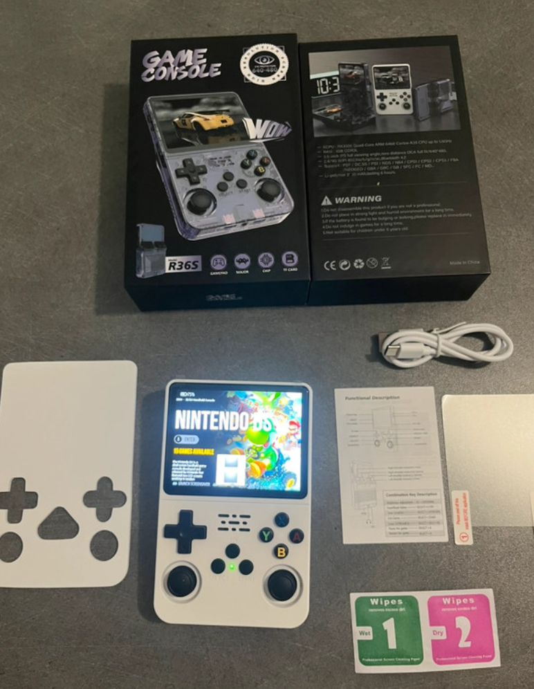 Console R36 – Plus de 15 000 jeux intégrés + émulateurs PSP, PS1, Nintendo 64